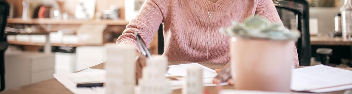 financial controller skills