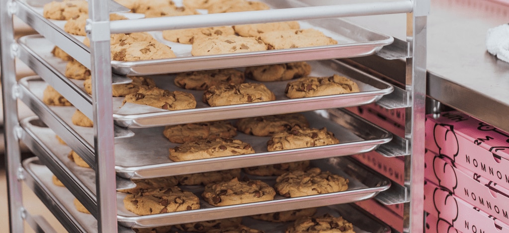 crumbl cookies